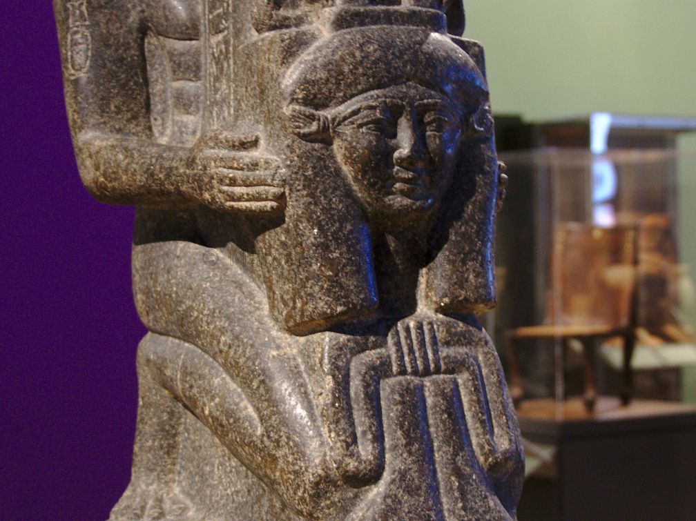 Kaemwaset Kneeling with an Emblem of Hatshepsut