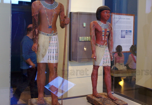 Two Wooden Statues of Metjetji