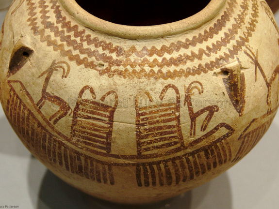 D-Ware Pot Decorated with Two Boats, With Gazelles in the Boat