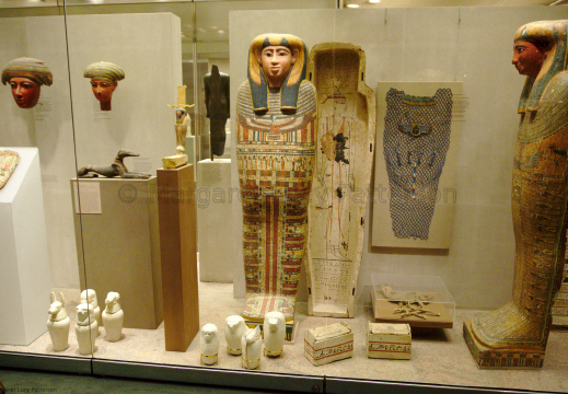 Funerary Goods of Ankhshepenwepet, Singer of the Residence of Amun