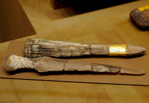 Objects from the Mummy of Hapyankhtifi